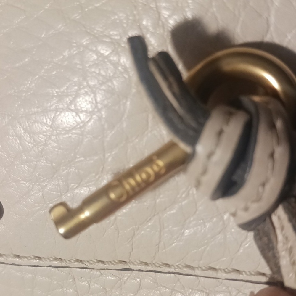 Chloé Paddington Wallet - Picture 4 of 17